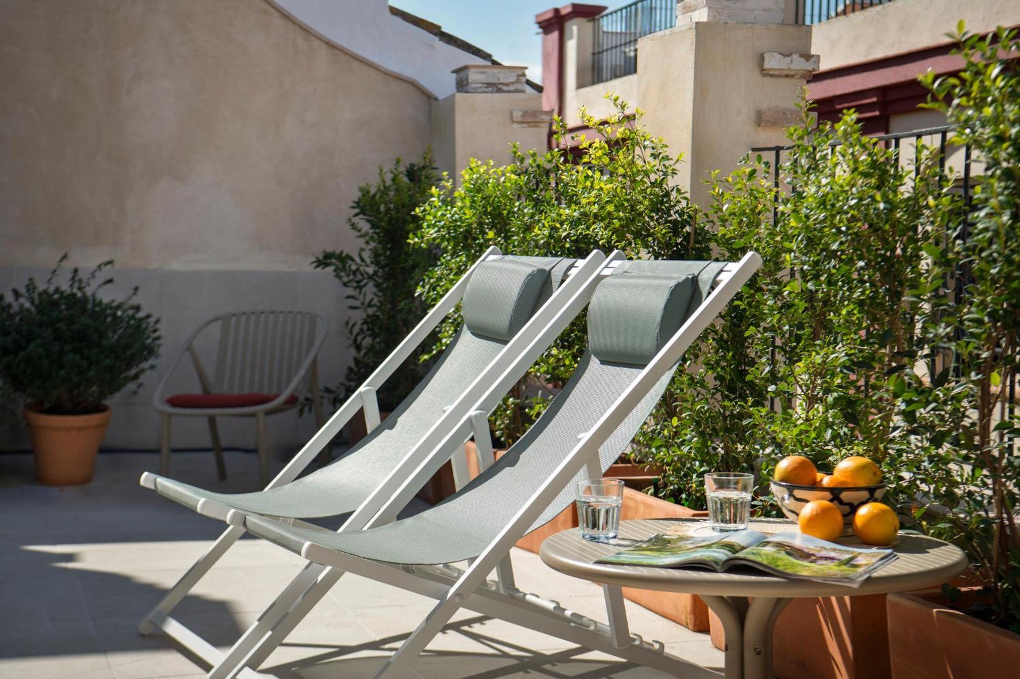 Magno Apartments Pureza Seville Exterior photo